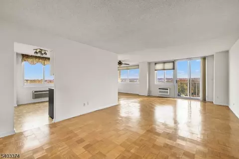 160 Overlook Ave #7A, Hackensack, NJ 07601 photo 15