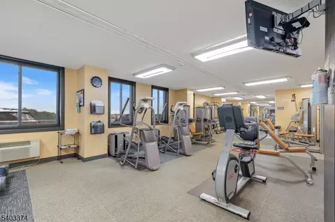 160 Overlook Ave #7A, Hackensack, NJ 07601 photo 37