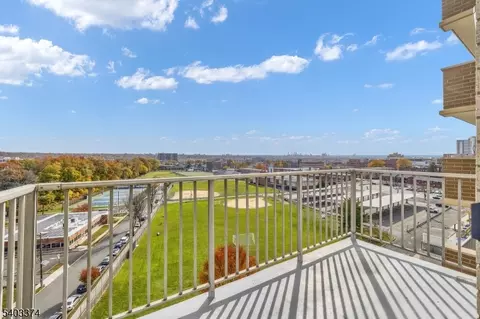 160 Overlook Ave #7A, Hackensack, NJ 07601 photo 22