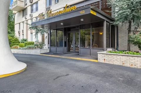 160 Overlook Ave #7A, Hackensack, NJ 07601 photo 6