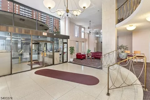 160 Overlook Ave #7A, Hackensack, NJ 07601 photo 7