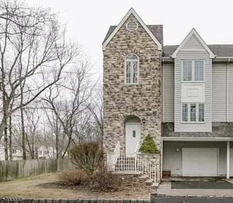 2 Daria Ln, Berkeley Heights, NJ 07922