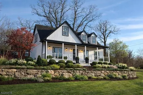 76 Lake Park Ter, Hewitt, NJ 07421