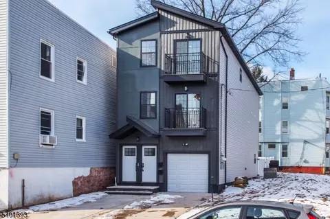 227 21st St, Irvington, NJ 07111