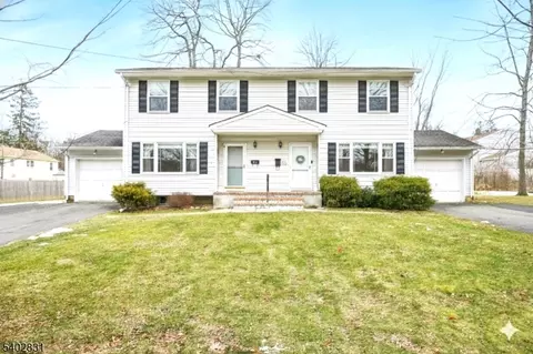 3 Birch St, Mendham, NJ 07945