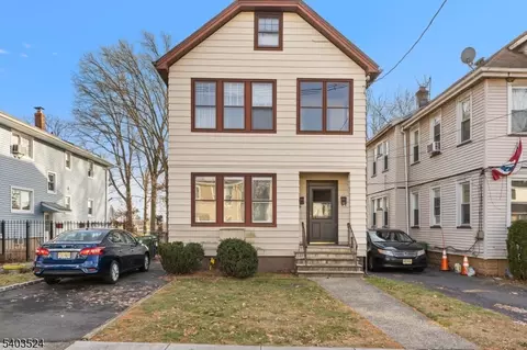 146 E 10th Ave #2, Roselle, NJ 07203