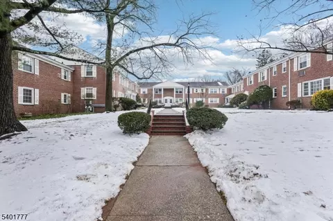 445 Morris Ave #D11, Springfield, NJ 07081