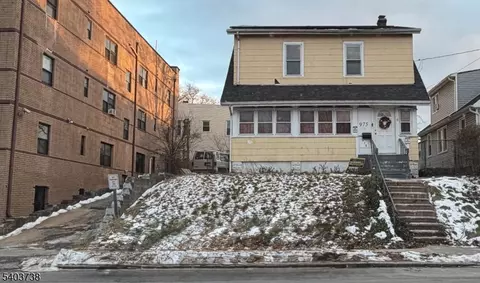 973 18th Ave, Newark, NJ 07106