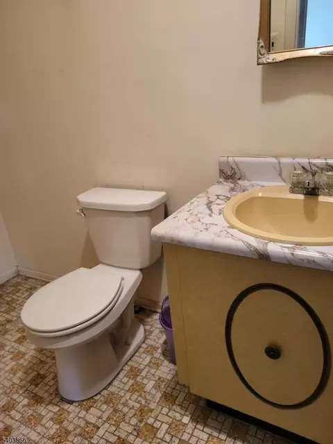 139 Webster Dr, Wayne, NJ 07470 photo 11