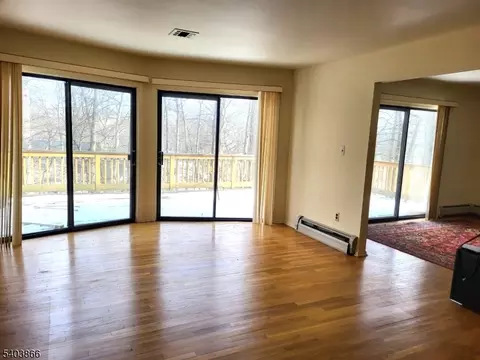 139 Webster Dr, Wayne, NJ 07470 photo 4
