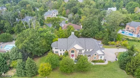 68 Eileen Dr, Cedar Grove, NJ 07009 photo 8