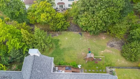 68 Eileen Dr, Cedar Grove, NJ 07009 photo 11