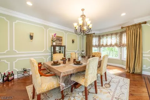 68 Eileen Dr, Cedar Grove, NJ 07009 photo 28
