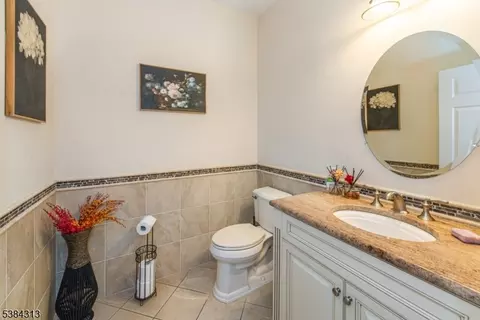 68 Eileen Dr, Cedar Grove, NJ 07009 photo 47