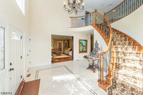 68 Eileen Dr, Cedar Grove, NJ 07009 photo 14