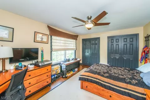 68 Eileen Dr, Cedar Grove, NJ 07009 photo 20