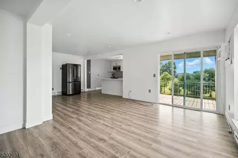 310 Lake Shr S # -D, Montague, NJ 07827