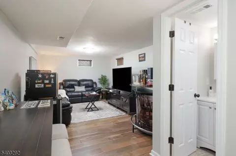 262 Valley Rd, Clark, NJ 07066 photo 18