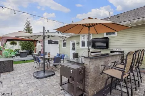 262 Valley Rd, Clark, NJ 07066 photo 30