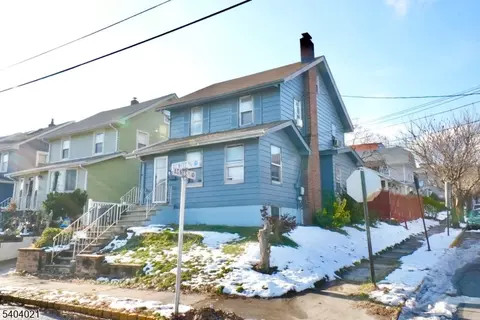 425 Dewitt Ave, Belleville, NJ 07109