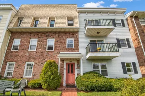 1004 Unicorn Way #2, Clifton, NJ 07011