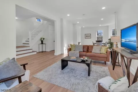 80 N 22nd St, East Orange, NJ 07017