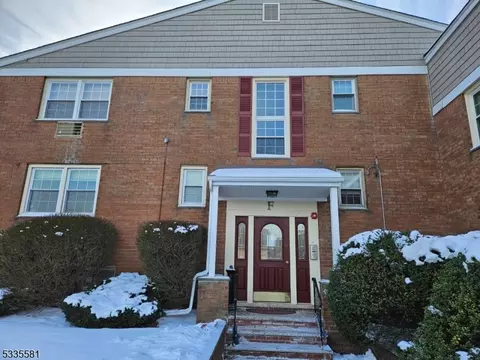 605 Grove St #F8, Clifton, NJ 07013