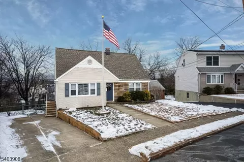 167 Orchard St, Garfield, NJ 07026
