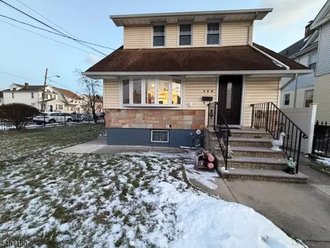 746 Murray St #1, Elizabeth, NJ 07202