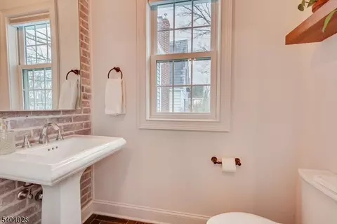 152 Fourth St, Edison, NJ 08837 photo 19