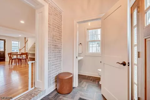 152 Fourth St, Edison, NJ 08837 photo 18