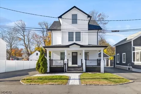 16 Cedar Pl, Hawthorne, NJ 07506