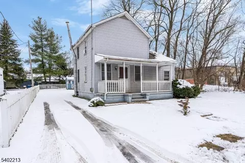 422 South St, Flemington, NJ 08822