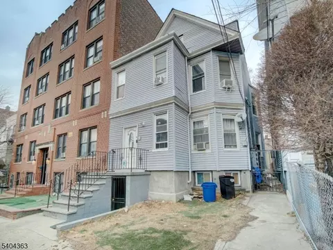68 Lexington Ave, Jersey City, NJ 07304