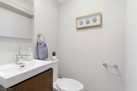 107 Chestnut St, Bound Brook, NJ 08805 photo 12