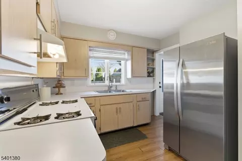 107 Chestnut St, Bound Brook, NJ 08805 photo 9