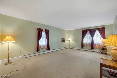 40 Mountain Ave, Mendham, NJ 07945 photo 4