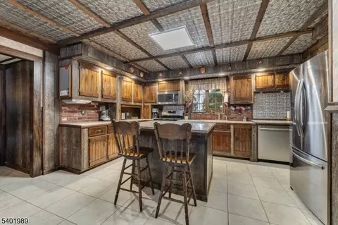 1 Wojcicki Dr, Hampton, NJ 08827 photo 4