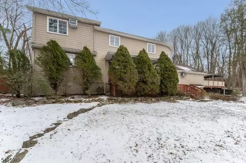 1 Wojcicki Dr, Hampton, NJ 08827 photo 3