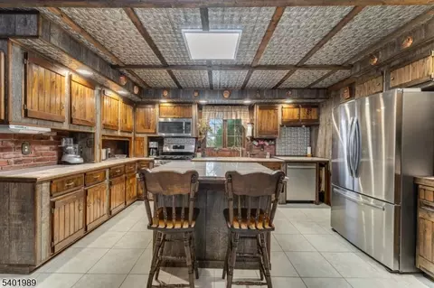 1 Wojcicki Dr, Hampton, NJ 08827 photo 6