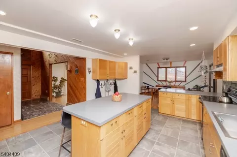 49 Ketcham Rd, Hackettstown, NJ 07840 photo 10