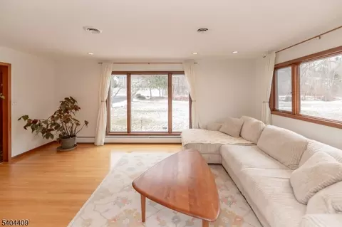 49 Ketcham Rd, Hackettstown, NJ 07840 photo 16