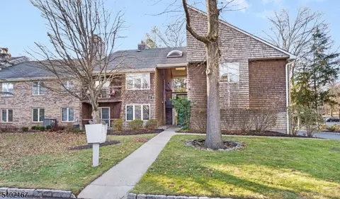 5 Tulip Cres #1C, Little Falls Twp, NJ 07424