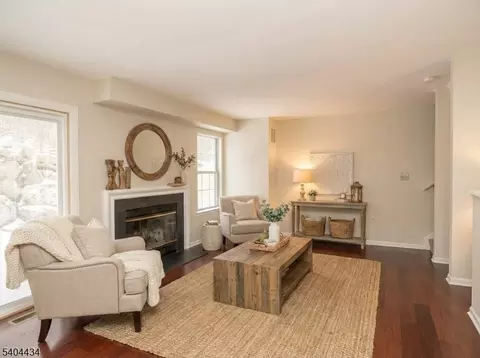 5 Rushmore Ln #5, Hackettstown, NJ 07840