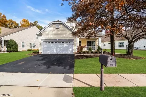 236 Knollcrest Ct, Somerset, NJ 08873