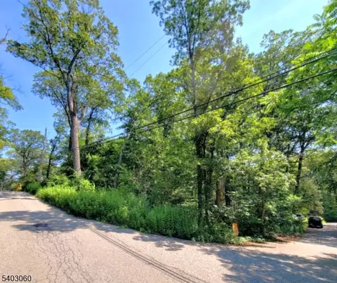 0 Kresson Rd, West Milford Twp, NJ 07421