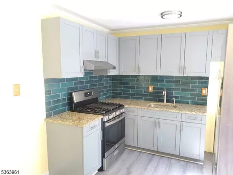 Kitchen - 935 E Front St # C, Plainfield, NJ 07062 photo 2 of 3