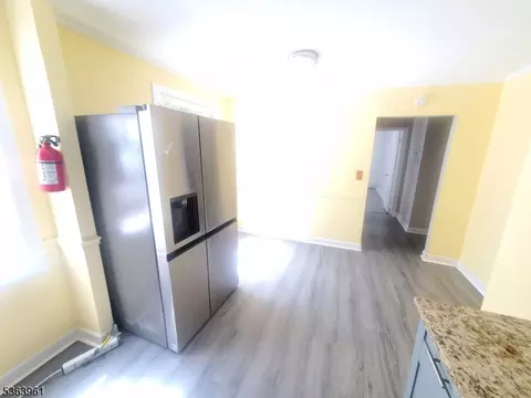 Entry Way - 935 E Front St # C, Plainfield, NJ 07062 photo 5 of 7