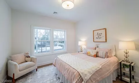 4 Berkeley Rd, Millburn, NJ 07041 photo 31
