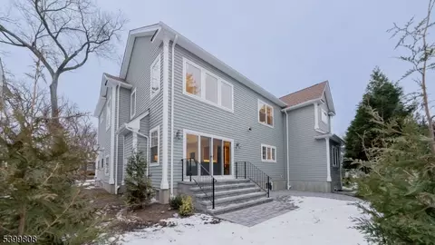 4 Berkeley Rd, Millburn, NJ 07041 photo 45